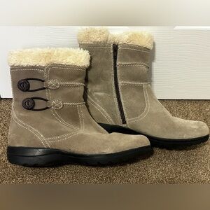 Clarks Beige Suede Winter Boots